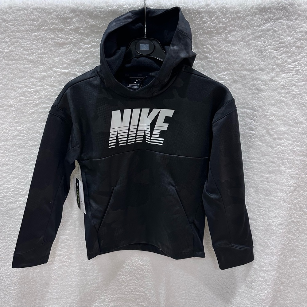 Boys Black Nike Therma Sweatshirt Hoodie